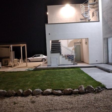 La Dama Bianca Bovo Marina Hotel Montallegro Buitenkant foto