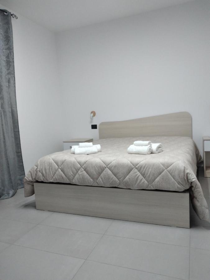 La Dama Bianca Bovo Marina Hotel Montallegro Buitenkant foto
